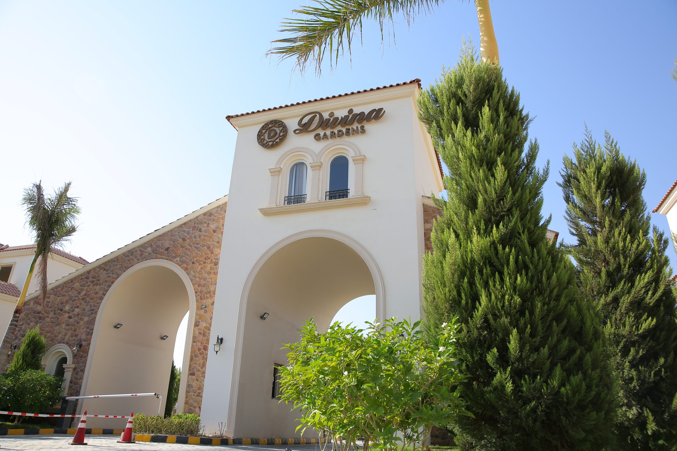 Completed gated entrance to Divina Gardens